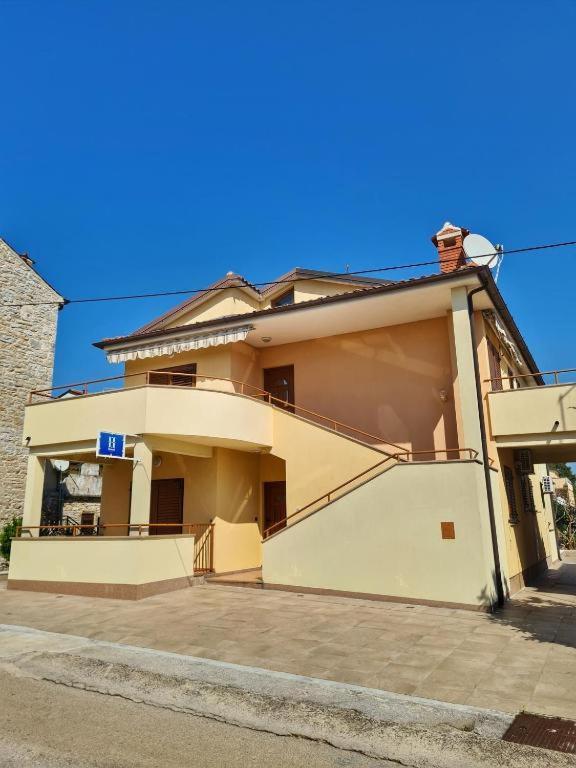 Apartments Manuel Novigrad Istria Buitenkant foto